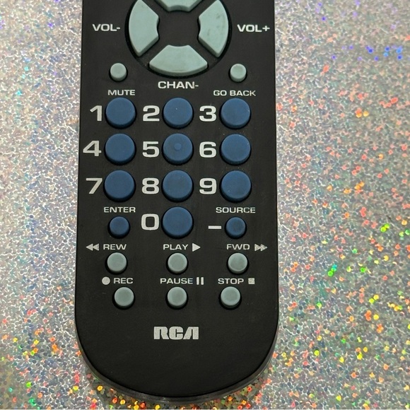 RCA Remote Control with 4 Device Functions RCR504BZ - Picture 3 of 7